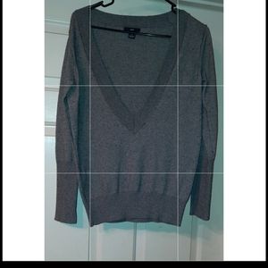 Gap gray V neck sweater